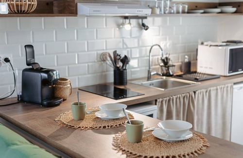 Rivedoux-Plage Apartment | Studio La Terrasse with Sea View, Private Terrace, and Wi-Fi