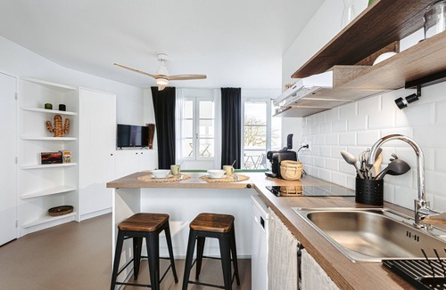 Rivedoux-Plage Apartment | Studio La Terrasse with Sea View, Private Terrace, and Wi-Fi