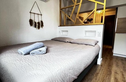 Bourgoin-Jallieu Apartment | Studio le Cosy - Bourgoin Centre