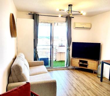 Le Port Apartment | Studio Le Ponton vue Marina -Parking Clim Wifi