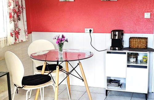 Bendejun House | Studio le romantique à 20 kms de Nice