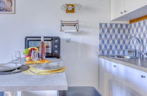 La Madrague Apartment | Studio Les Aigues Marines-73 by Interhome