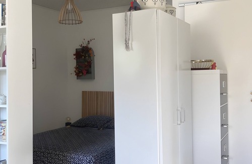 Cayriech Bed & Breakfast | Studio "Little Nest for Travelers" with Private Terrace, Wi-Fi, and Air Conditioning