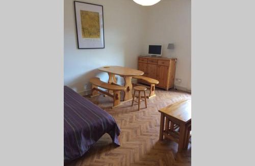 La Bourboule Apartment | Studio lumineux avec balcon 2/4 pers. plein centre