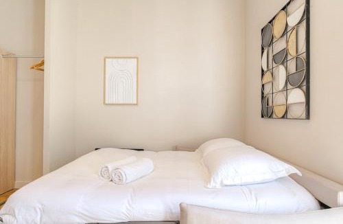 Ecully Apartment | Studio lumineux avec terrasse, à deux pas de Lyon