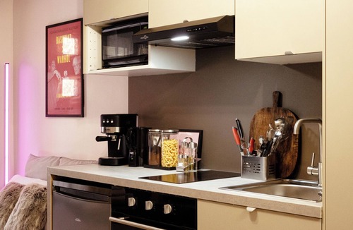 Clemenceau Apartment | Studio moderne et calme au cœur du quartier Clemenceau, Perpignan