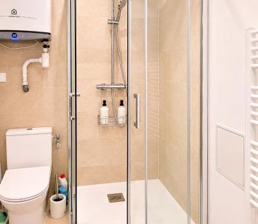 Lecousse Apartment | Studio moderne - Parking privé - WiFi