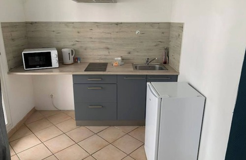 Bellevue Apartment | Studio Molène - Proche Commerces et Transports