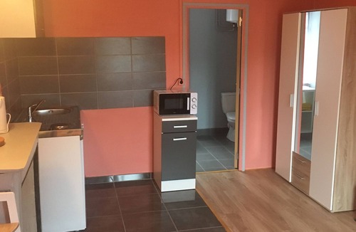 Gelles Apartment | Studio near Vulcania and La Bourboule