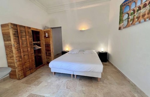 Quartier Administrations Apartment | Studio on terrace
