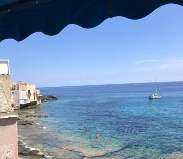 Erbalunga Apartment | Studio pied dans l’eau CAP CORSE ERBALUNGA