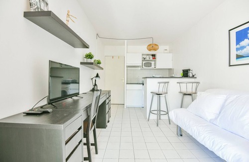 La Plage Apartment | Studio plages du Prado avec balcon et parking