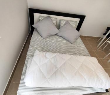 Le Passage House | Studio plain-pied entrée privée et parking gratuit