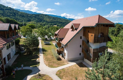 Giez Apartment | Studio pour 4 | 2 piscines sur place + sauna