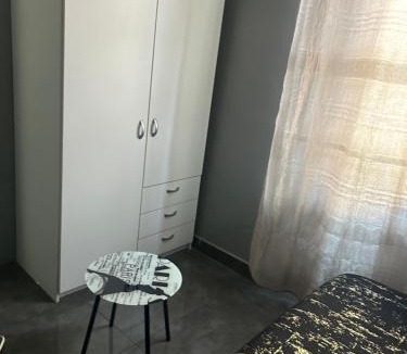 La Cabucelle Apartment | Studio Premier Etage pour voyageurs
