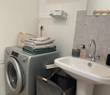 Laval Apartment | Studio proche gare