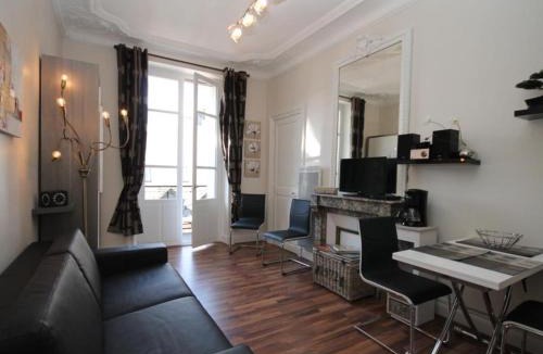 Mont-Dore Apartment | Studio rénové avec balcon et Wi-Fi, Mont-Dore - FR-1-608-171