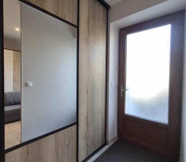 Murol Apartment | Studio Spa Murol Centre Relaxation