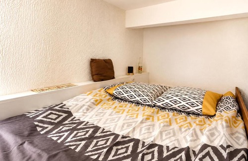 Old Lyon Apartment | Studio Vieux Lyon