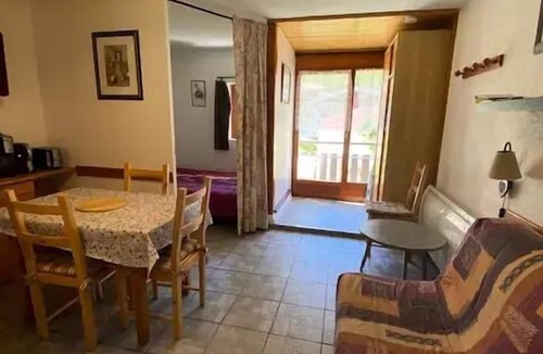 Lanslevillard Apartment | Studio with a loft - Sleeps 4