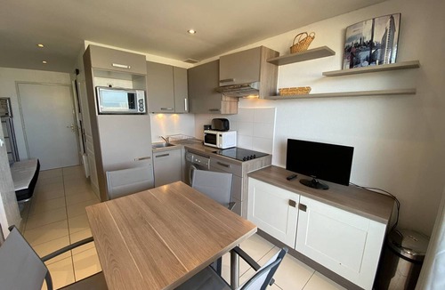 Le Port Apartment | Studio with panoramic view - 4 guests
