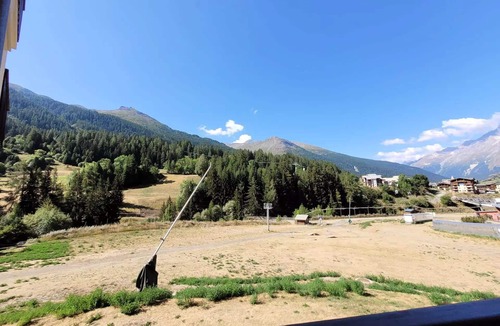 Lanslevillard Apartment | Studio with loft - Sleeps 4