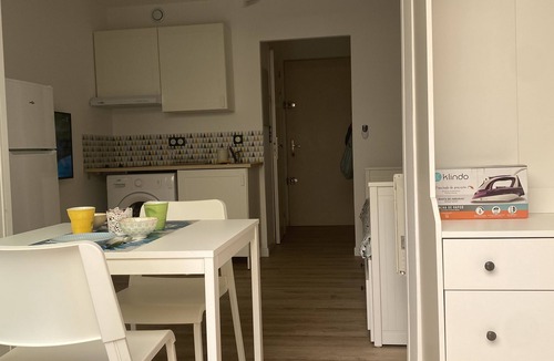 Sausset-les-Pins Apartment | Studio with parking space and garden