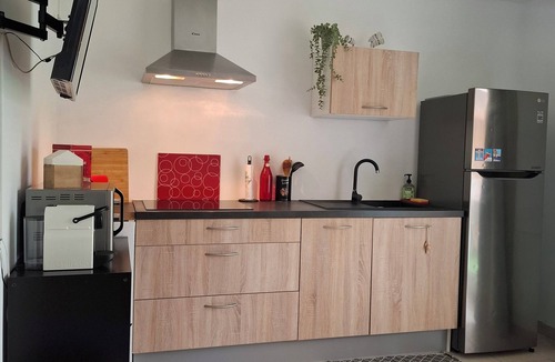 Antibes Old Town Apartment | STUDIO WITH PARKING AND SMALL GARDEN NEAR OLD ANTIBES