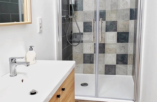 Clohars-Fouesnant Apartment | Studio with private SPA 3 minutes from the ocean!