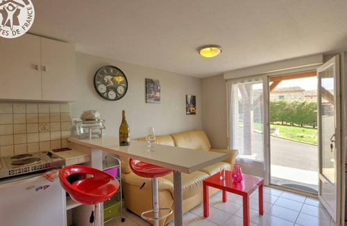 Malleval Cottage | Studio with Private Terrace in the Heart of the Vineyard