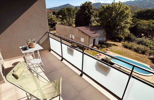 Querciolo Apartment | Studio with separate bedroom. Quiet and close to the sea