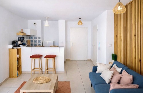 Saint-Martin Apartment | Studio with terrace & Wifi - Near Montpellier center