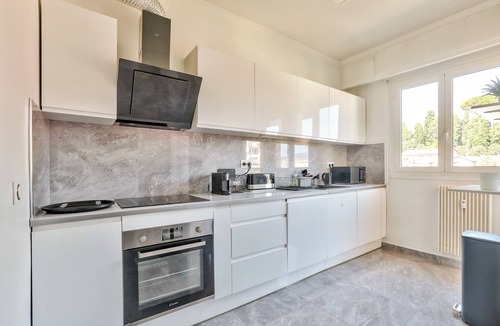 Saint-Sylvestre Apartment | Stunning 1 BR Flat with terrace at Nice