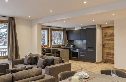 Chamonix City Centre Apartment | Sublime 8pax 100m2 | MtBlancView |Central |Parking