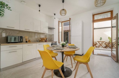 Vauban Apartment | Sublime Appartement Avec Terrasse & Climatisation