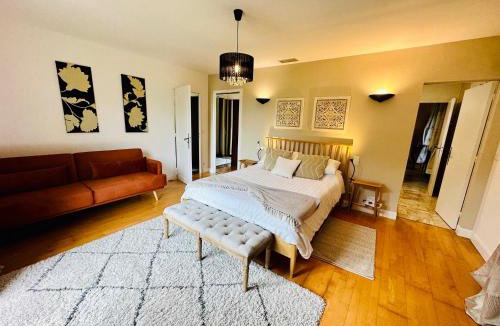 Laujuzan Apartment | Suite Armagnac, relaxing gite near Nogaro