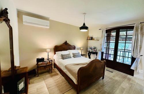 Laujuzan Apartment | Suite Armagnac, relaxing gite near Nogaro