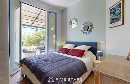Beaulieu-sur-Mer Apartment | Suite Dolce Vita Five Stars Holiday House