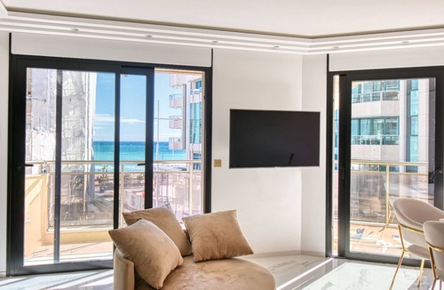 Cannes City Centre Apartment | Sumptuous 4-star accommodation*