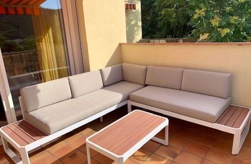 Amelie-les-Bains-Palalda Apartment | Sunny F3 with Terrace, A/C, Wi-Fi, Garage near Spa and City Center