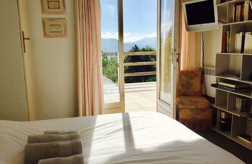 Meylan House | Superb privatized home, exceptional views of the Alps!