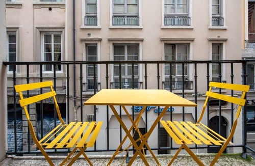 Griffon - Royale Apartment | Superb studio with balcony city center Opera