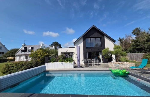 Plobannalec-Lesconil Villa | Superb villa with pool 100m from the beach