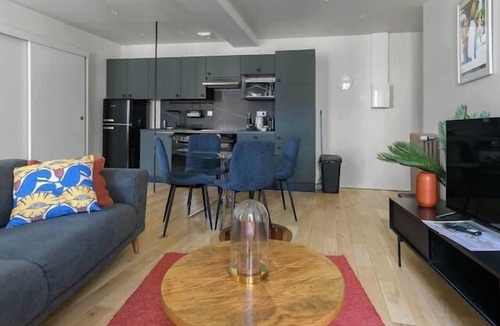 Vieux Vichy Apartment | Superbe loft climatisé dans immeuble classé