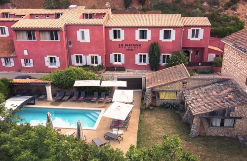 Roussillon Hotel | Superior Double Room with View at the Hotel La Maison des Ocres