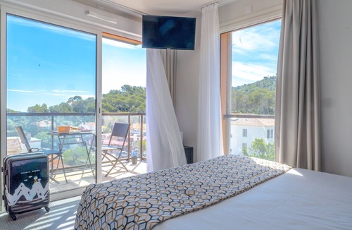 Le Dramont Hotel | Sure Hotel by Best Western Saint-Raphael Le Dramont