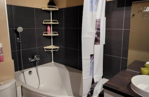 Avignon City Centre Apartment | T2 Avignon Climatisé Intra Muros Spacieux et Lumineux