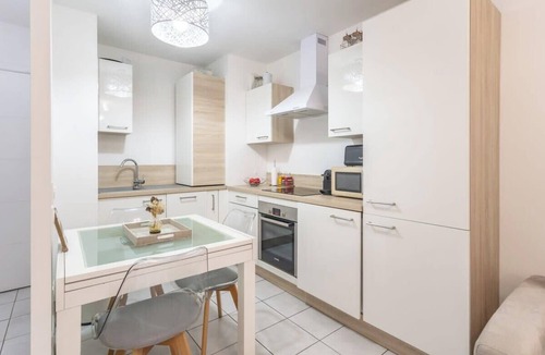 Sainte-Anne Apartment | T2 - Cocon du Lancier - Terrasse et Parking
