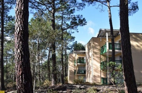 Maubuisson Apartment | T2 sleeps 5 between ocean and lake in Carcans Maubuisson