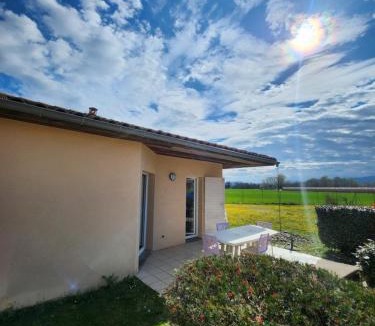 Chateauneuf-sur-Isere House | T3 avec piscine à 5 min du centre-ville